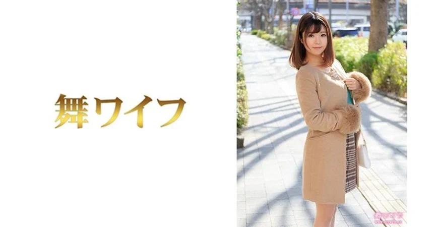 越南容貌较好大奶清纯漂亮女孩居家脱光光激情自慰猛搞到高潮旁边还有姊妹一起揉奶看这手法也是没少搞了