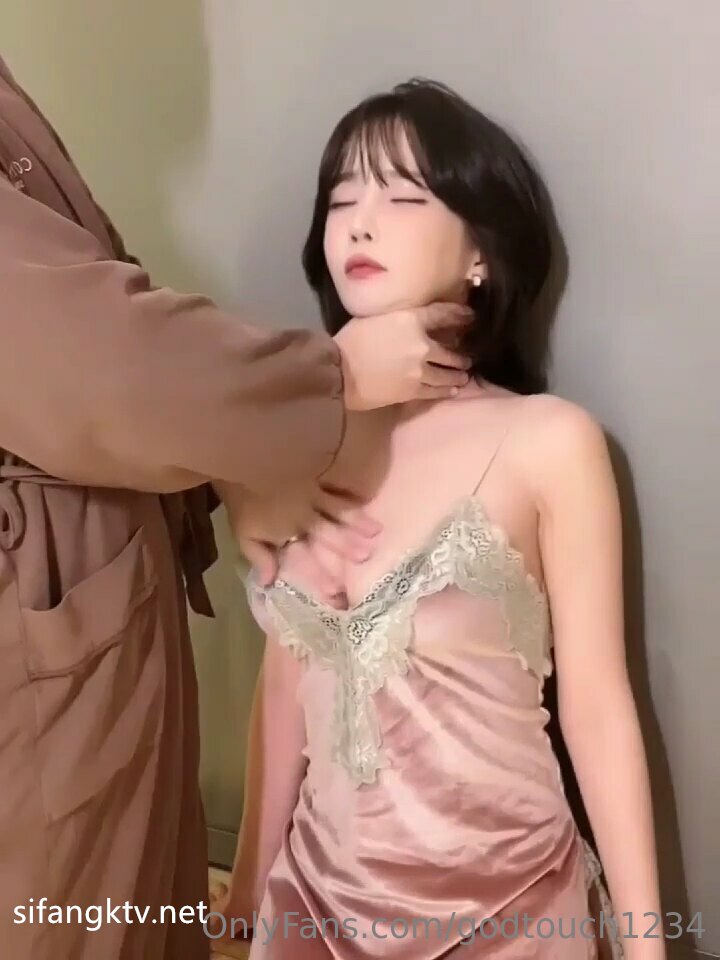 豪乳主播视讯自抠自揉娇喊：「不行~要高潮了！